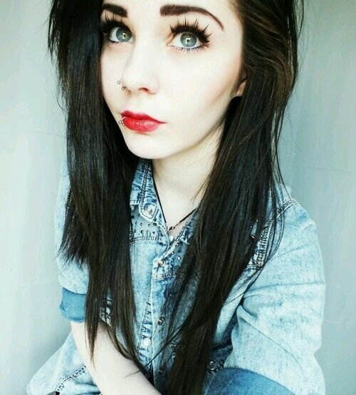 YoungAndWise__'s profile picture. I like to say vegetarian because I am incapable of being good. #ObviouslySingle #Twi