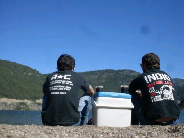 ♣Hincha de BOCA y RICOTERO DE CORAZON, futbolero. Tengo muy buena relación con los asados y el ferne'. VIVIR SOLO CUESTA VIDA♣