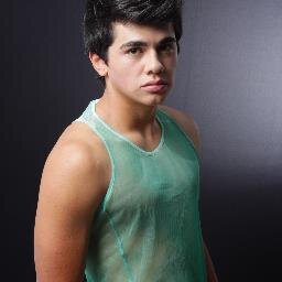 Quero ser como criança te amar pelo que és, voltar a inocência e acreditar em ti, mais as vezes sou levado, pela vontade de cresce.