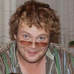 romb_kai's profile picture. Возведение конструкций любой этажности из говна и веток