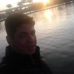 Pai de lindos filhos,marido de uma adorável mulher  um empresário arretado!  me segue no instagram: patronline