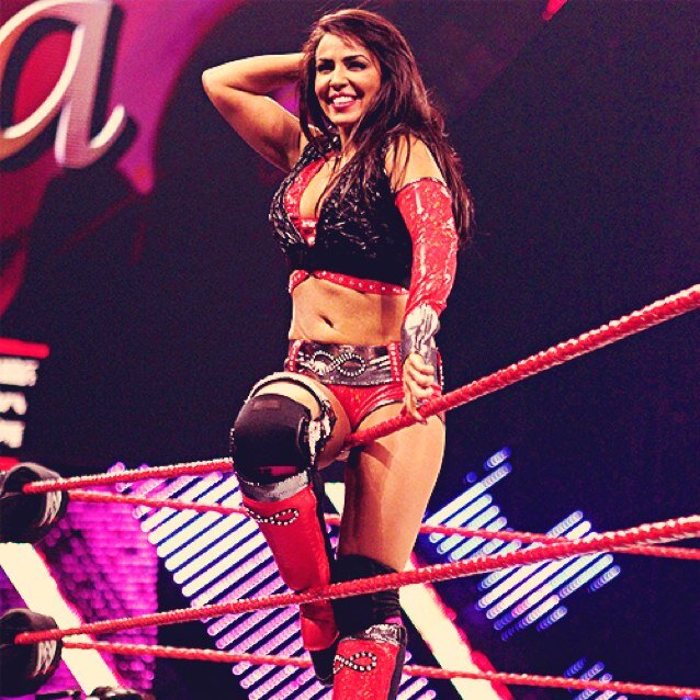 Flawless and famous. Two timing Diva's Champ and the last Women's Champ. Half of LayCool with @FloridanChelle . ((RP/Free Agent))