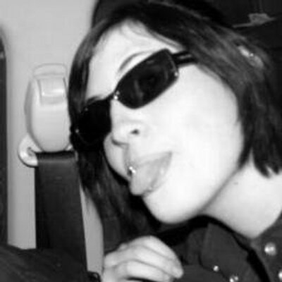 Jamia On Twitter Gerardway What Happened Between You An Bert