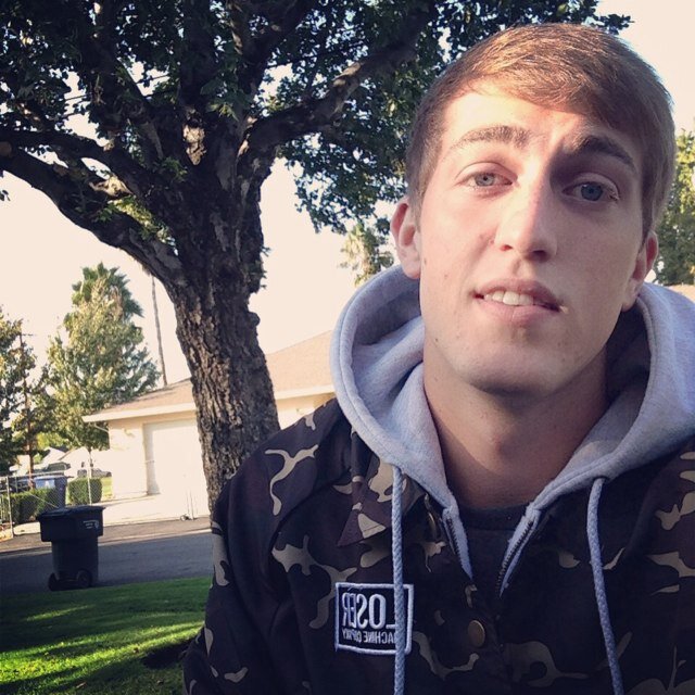 Instagram: @colemanburnsss