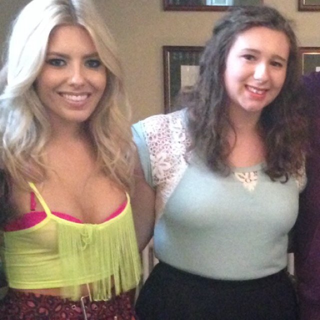 This is a fanpage dedicated to the amaze @molliethesats .... my names lisa, mollie followed and dm'd 16/7/11 best day ever xxxx