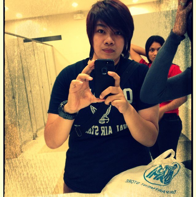 akosijavier's profile picture. 