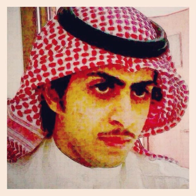 أستاذ عندما تملىء الأبتسامه وجوه من يحتاجون أن نفهم عالمهم وقبل أن أعلمهم أتعلم أن أُحبهم ( طلابي التوحد ) خريج جامعة الملك سعود .
