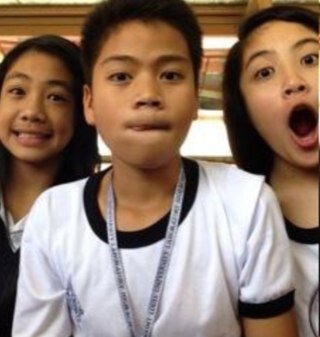 Im a teenager, Louisian & Freshman Follow me and I'll follow back :)