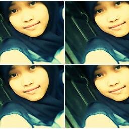 my name is zahra ramadhani siregar i want;s mi you my glassiss jangan lupa folback dong, dan @annisaULzannah_