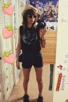 saritajaen523's profile picture. En el amor no se trata de encontrar alguien con quien vivir, sino de encontrar a alguien con quien no se puede dejar de vivir.