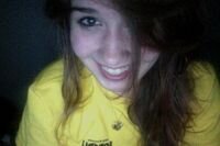 Si me sigues en Twitter te prometo que toda la vida, dia a dia, te demostrare lo que siento por ti, hasta que me aceptes.