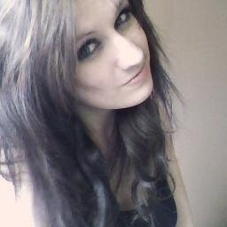 Visit my blog at http://t.co/qyzDCZjook or for questions and collabs email diannehanson@hotmail.co.uk
