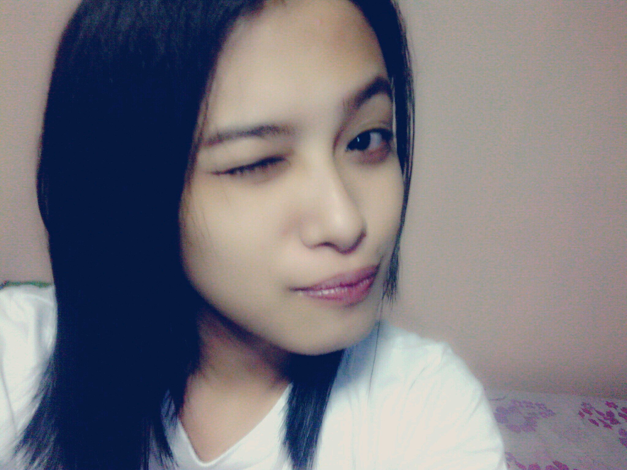 Seasons have come and go but I'll never change | IT Student @JRCC | Music Lover | Member of Worship team | SINSERO