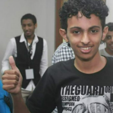 سبحــان الله وبحمده 
سبحان الله العظيم