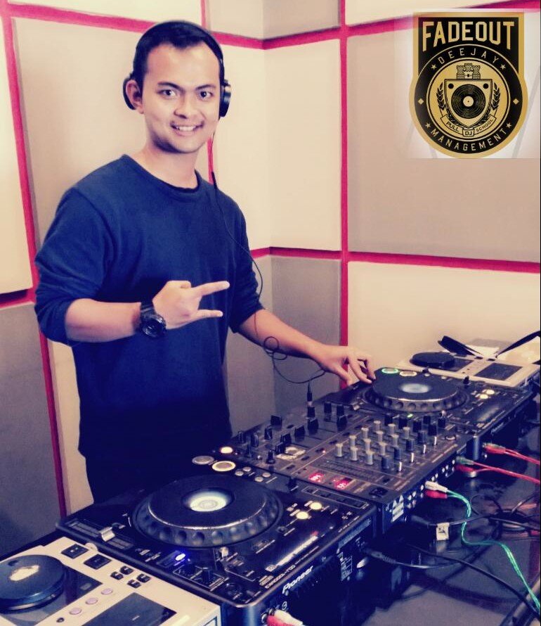 EDM LOVER, MUSIC ANTUSIASM