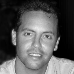 Informático. Diseñador Web Freelance y enamorado de todo lo que tiene que ver con #SEO #DiseñoWeb Y Cada día aprendiendo y compartiendo.