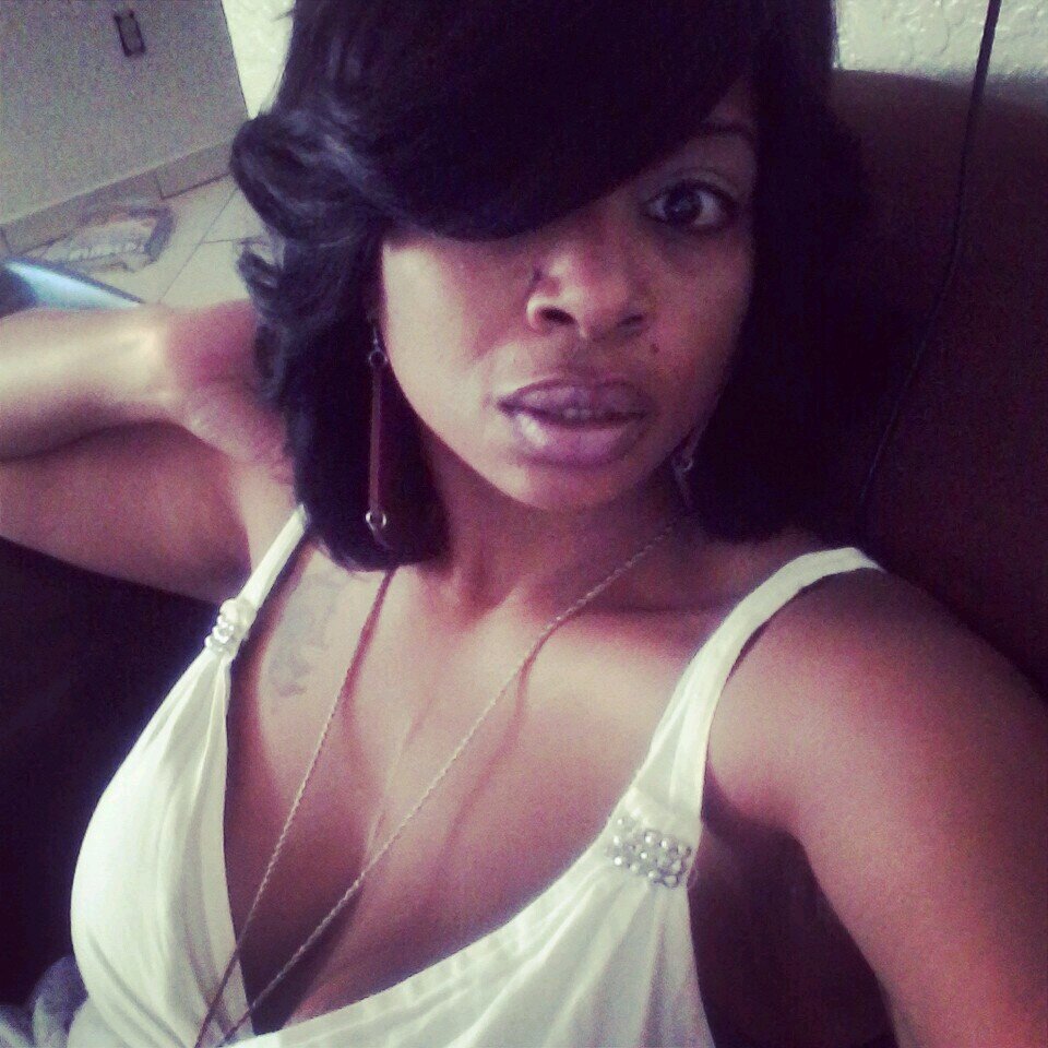 TiffanyLyna's profile picture. Ah Grown Ass Woman!!