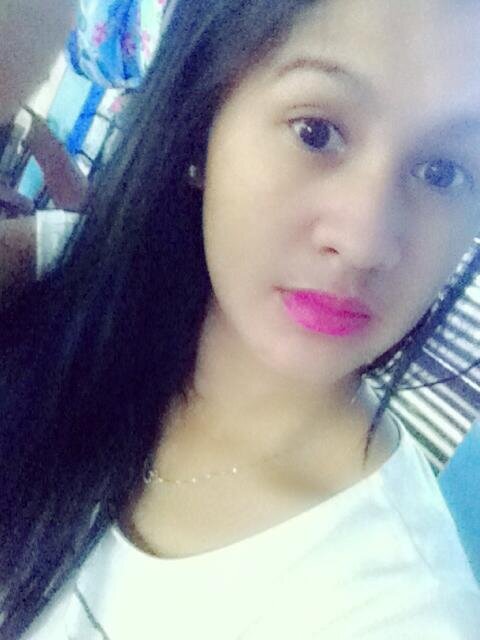 Anybody can love your looks, but it's your heart and personality that makes someone stay with you. 3