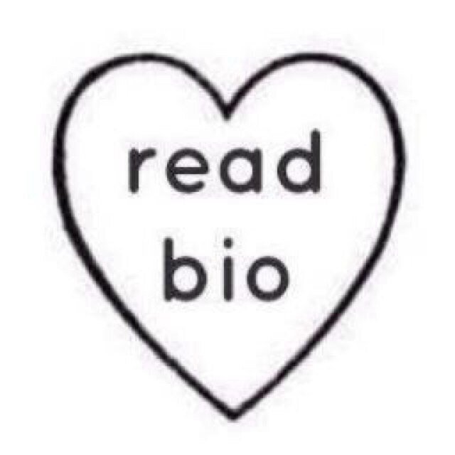 OK YOU GOT A FREE FOLLOW, NOW GO FOLLOW MY REAL ACC, I AM FOLLOWING BACK ON THAT ONE, @ARIANASUNIICORN