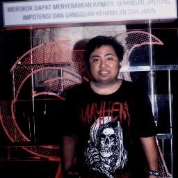 | @STREETOFFOREVER |@deadlysummerof |admin @streetteam_bwi | Diamondcore/METAL/EMO/SCREAMO my genre music.