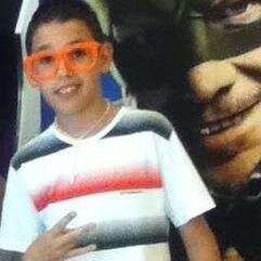 seja meu inimigo mais não finja ser meu amigo !! s2  _T_  _'X'_ 4 i 20