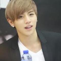 ✽ @7springrp ○ son of Hera ○ on my way finding a Juliet ○ 900906