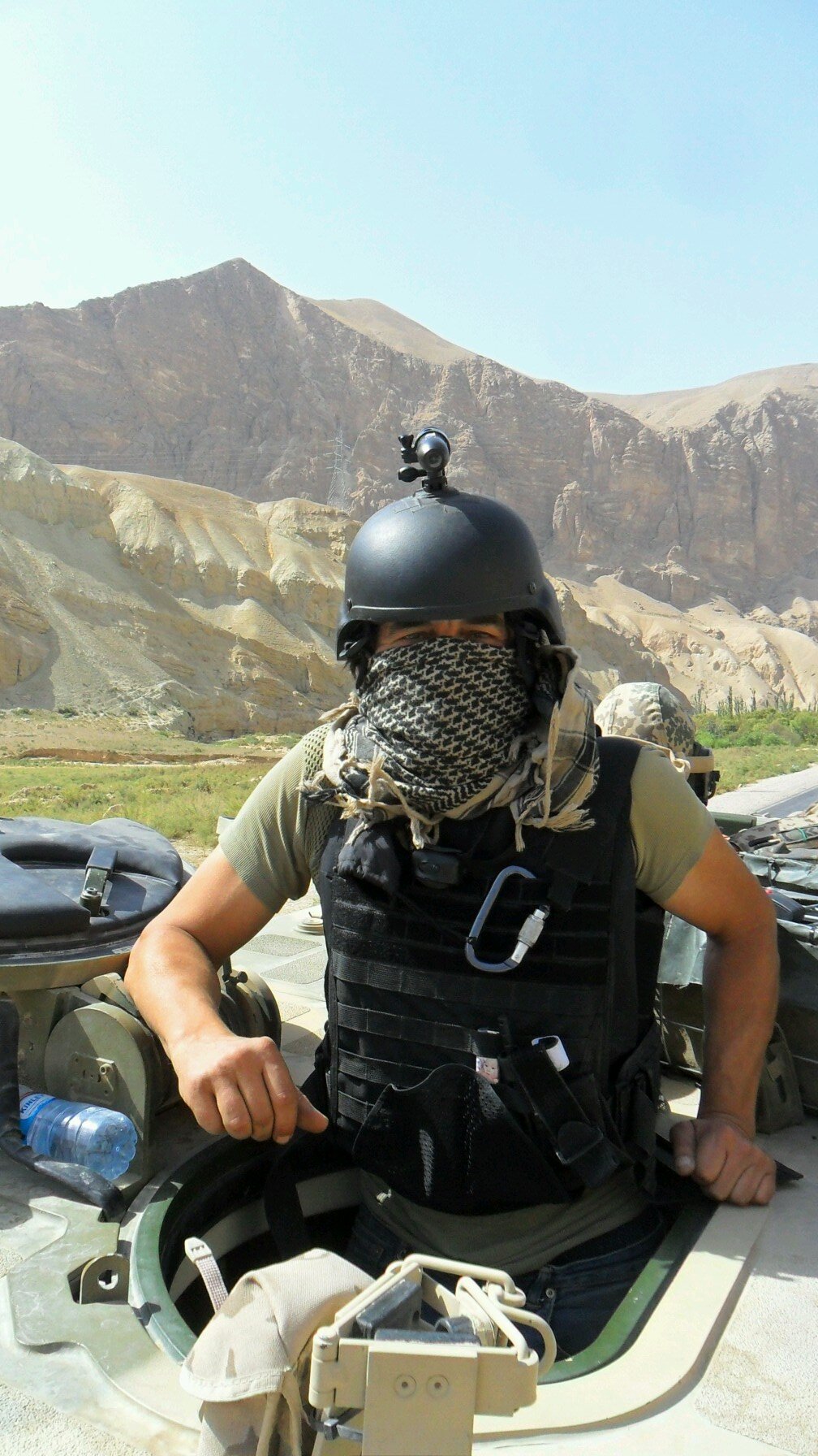 independent Journalist - schrieb für https://t.co/g36iBC7U1z, https://t.co/efzGJFSnmM, https://t.co/fFnWedDc9m |Filme für ARD, MDR, ZDF, N24, 3sat | have a own opinion.