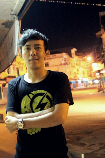 Yg lain bersandiwara gue ap adanya,