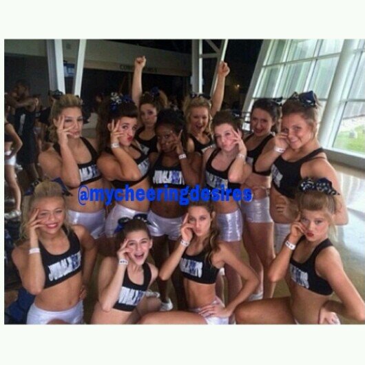 cheerdesiresig's profile picture. 