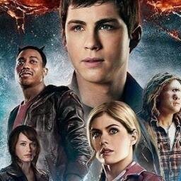 Nuevo rol de Percy Jackson. Casi todos los personajes libres!! Si te quieres unir MENCIÓN O DM. :3