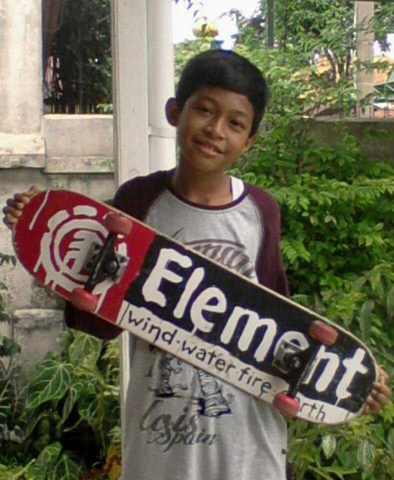 Pelajar SMP Negeri 20 Bogor,|Hidup Selalu happy|.