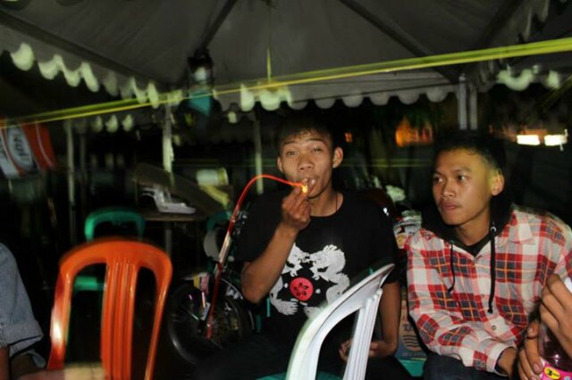 Anak racing ga selalu minta duit sama orang tua:)