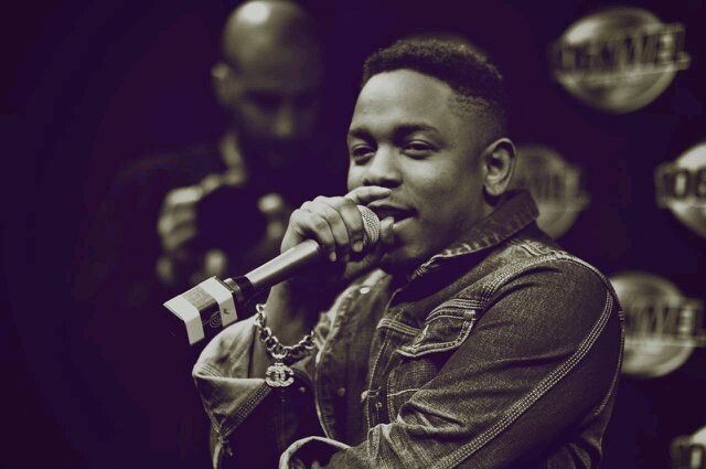 [†]♥ C.O.G ♥[†] ... I'm a hugε Mindlεss Bεhavior and Kεndrick Lamar fan #TεamMindlεss follow mε and I will follow back☺