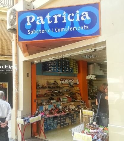 Zapatos y complementos de marcas variadas (Coolway, refresh, Gioseppo, Victoria, etc.)  Podéis seguirnos en nuestra página de facebook: https://t.co/dXzhgV8SeD