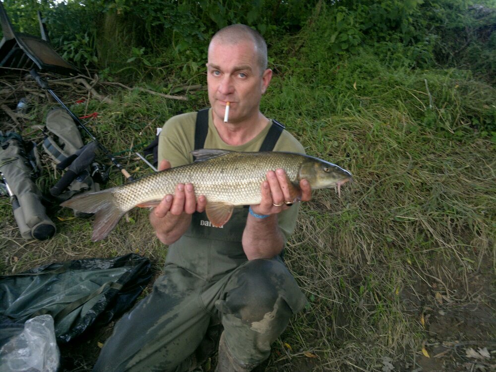 Failed cricketer, decorator and barbel fisherman. I use swear words a lot, but wish no one harm. Laughing with someone rather than at someone wins every time.