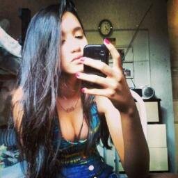 Não se iluda eu não te amo prefiro PIZZA *-*                      AMO seu recalque B1tch Não se iluda eu não te amo prefiro PIZZA *-*                      TRAVO