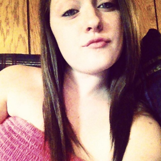 Hey. I'm traci  i love hunting, fishing and hanging out with my friends.