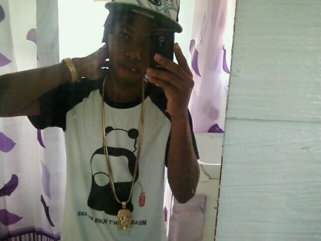 D̸̸̮̮̃ crank Entertainment,singer.k.l.g don't tek no sort of fucking bad up.NO TALK!!!