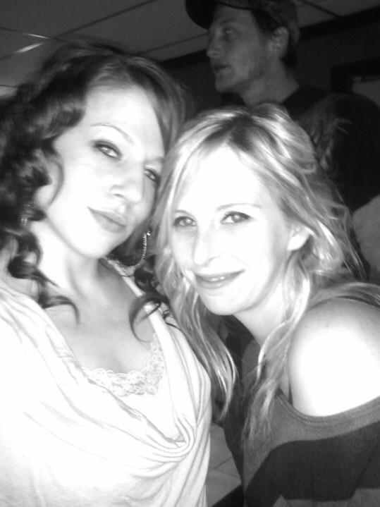 mother of a 5 year old. Stay at home mom for now. In a very committed relationship with the best man in the world
