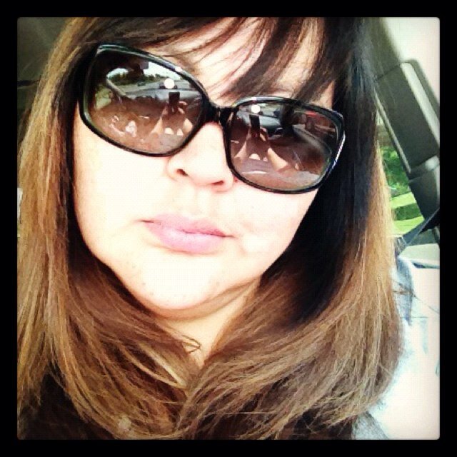 Wife, Dance/Kempo Mom, Teacher, lover of books and aspiring foodie.