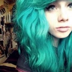 ᗩlexis | 15 | Bi (I prefer guys) | Single | Nagato is my husband :3