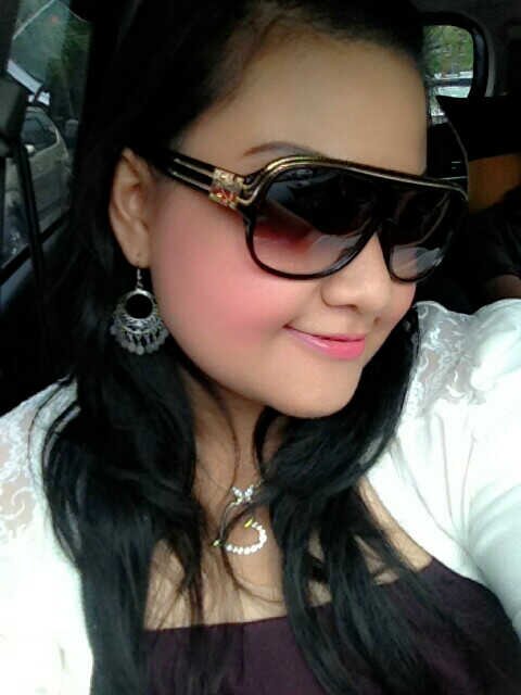 SR_khareena's profile picture. Luph myself...my lovely family.... My lil' Queena ♡my endless love and aLL of my Famz @TKCI_Palembang @Bank Sumsel Babel @PinkyRose boutiQue @Queena's House