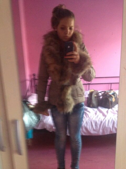 Mynmokkeltje ; CharissaVroomen ❤' Mynzusjee ; CharissaVroomen ❤ ' Mynallesjjeee ; CharissaVroomen ❤ '  Mynwereldwondertje ; CharissaVroomen ❤ '