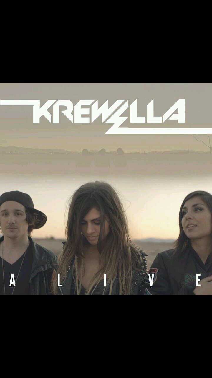jahan, yazzy and kris it's my fucking live!! #Krewlife  #GetWet