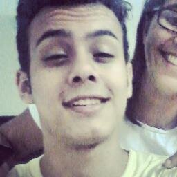 18, estudante (publicidade), leonino, palhaço, insistente... inteligente, lindo e modesto. kk 
Welcome!