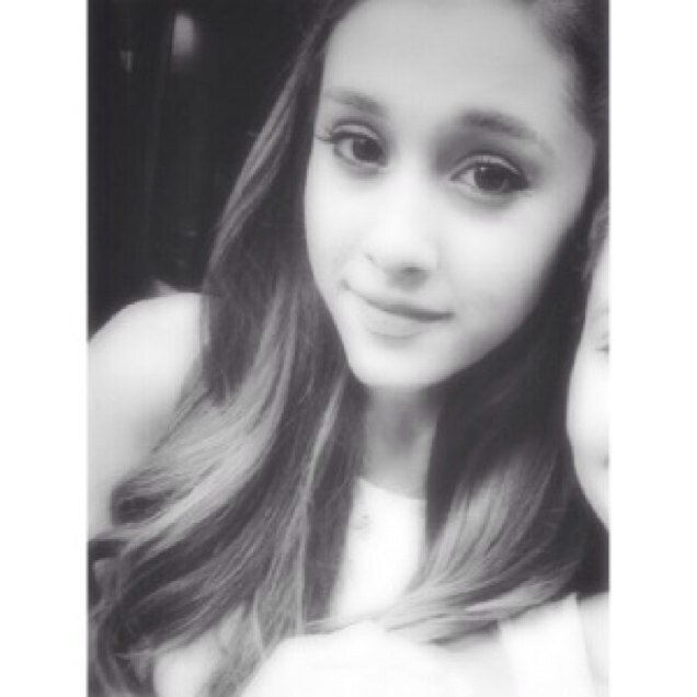 I just gave you a free follow, please go follow @toxicbutxra ♡
