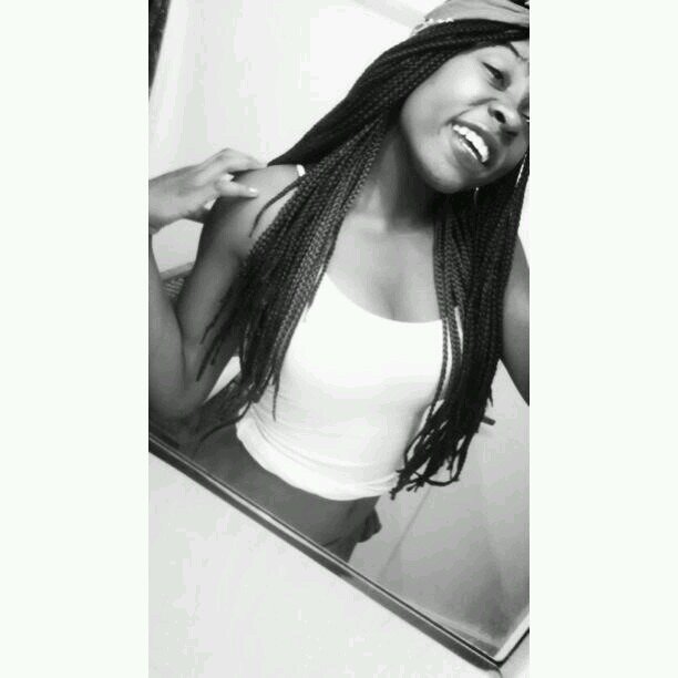 Music Is Life Δ If you don't stand for something you'll fall for anything. Δ Be You 3 Δ Dancer Δ Singer Δ Boxer Δ Speaks for Its Self (: