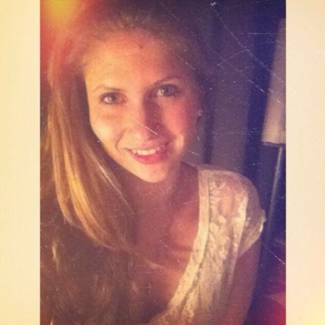 Paulinedijk93's profile picture. 'Yeah I’ll still love you when the lights come up.