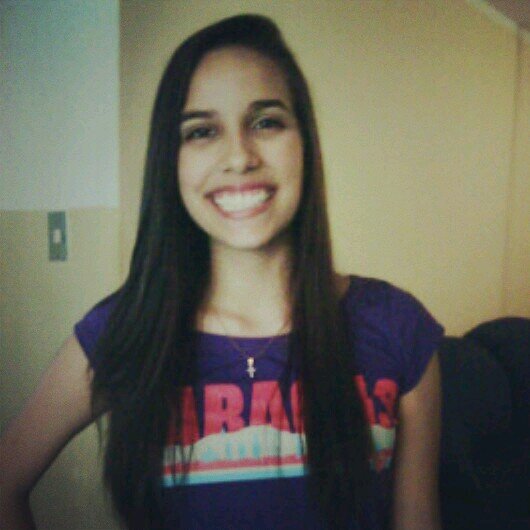 Simplemente orgullosa de ser Venezolana, apasionada del deporte y amante de la vida. Futura comunicadora social. ♥MAGALLANERA♥.