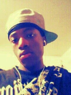 18 year old rapper just having fun and making a career on the way.